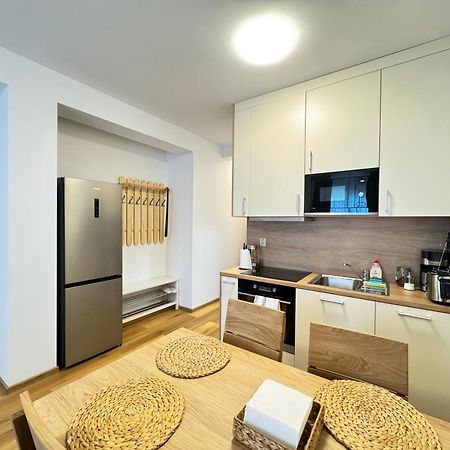 Riverside Apartment Praha Dış mekan fotoğraf