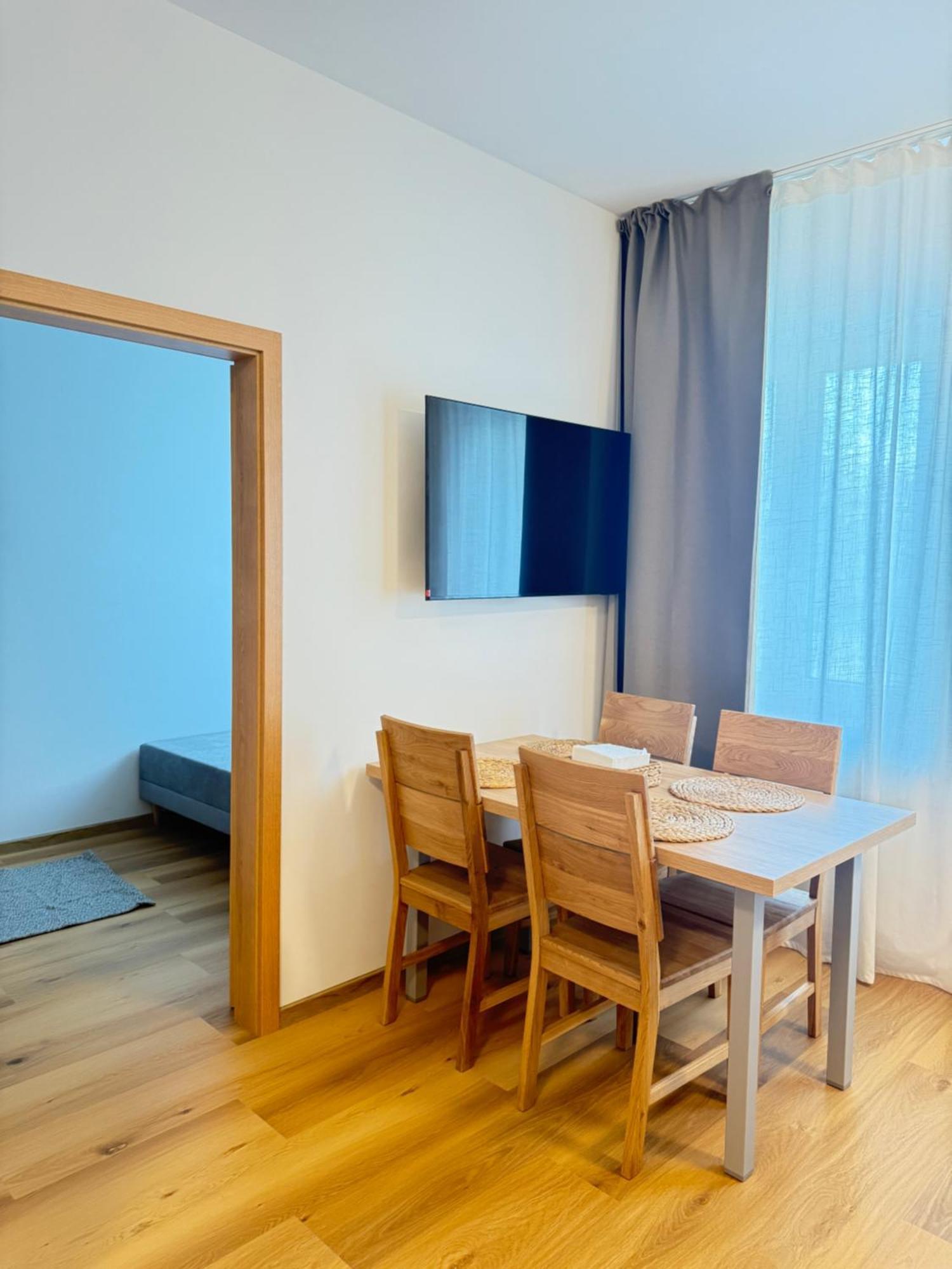 Riverside Apartment Praha Dış mekan fotoğraf