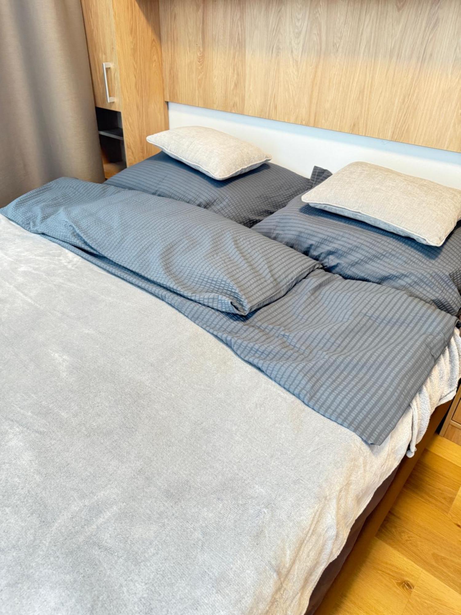 Riverside Apartment Praha Dış mekan fotoğraf