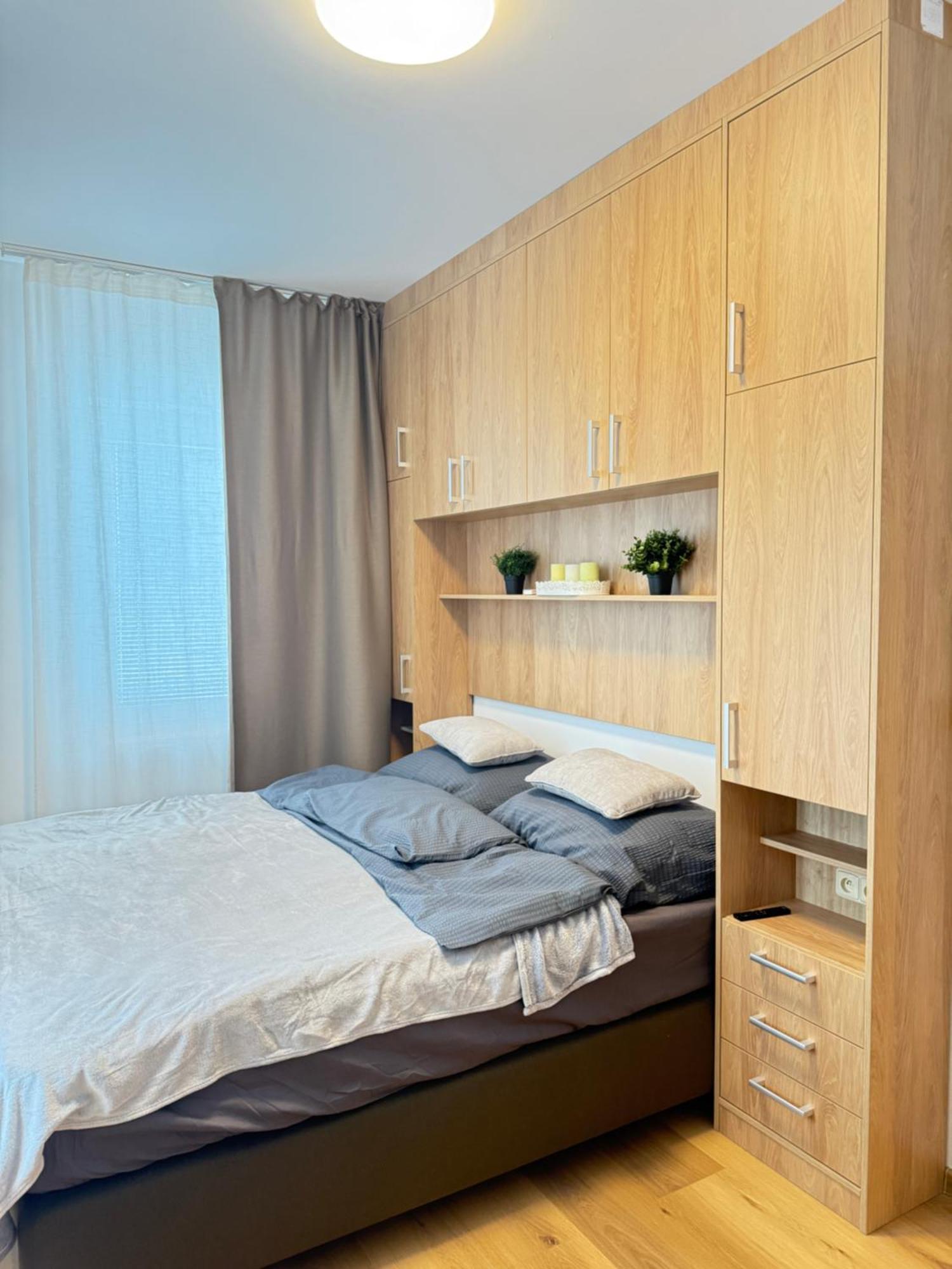 Riverside Apartment Praha Dış mekan fotoğraf
