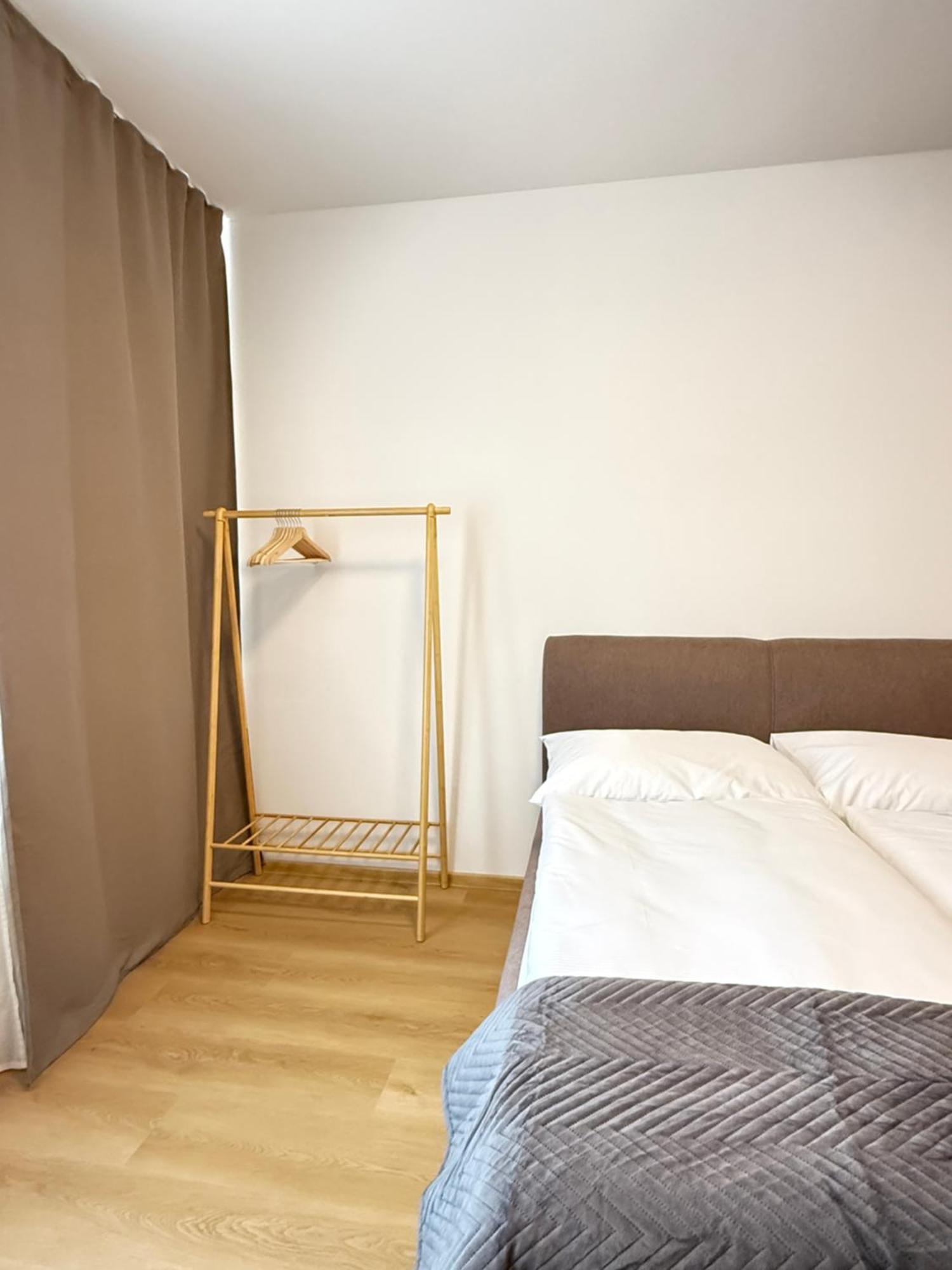 Riverside Apartment Praha Dış mekan fotoğraf